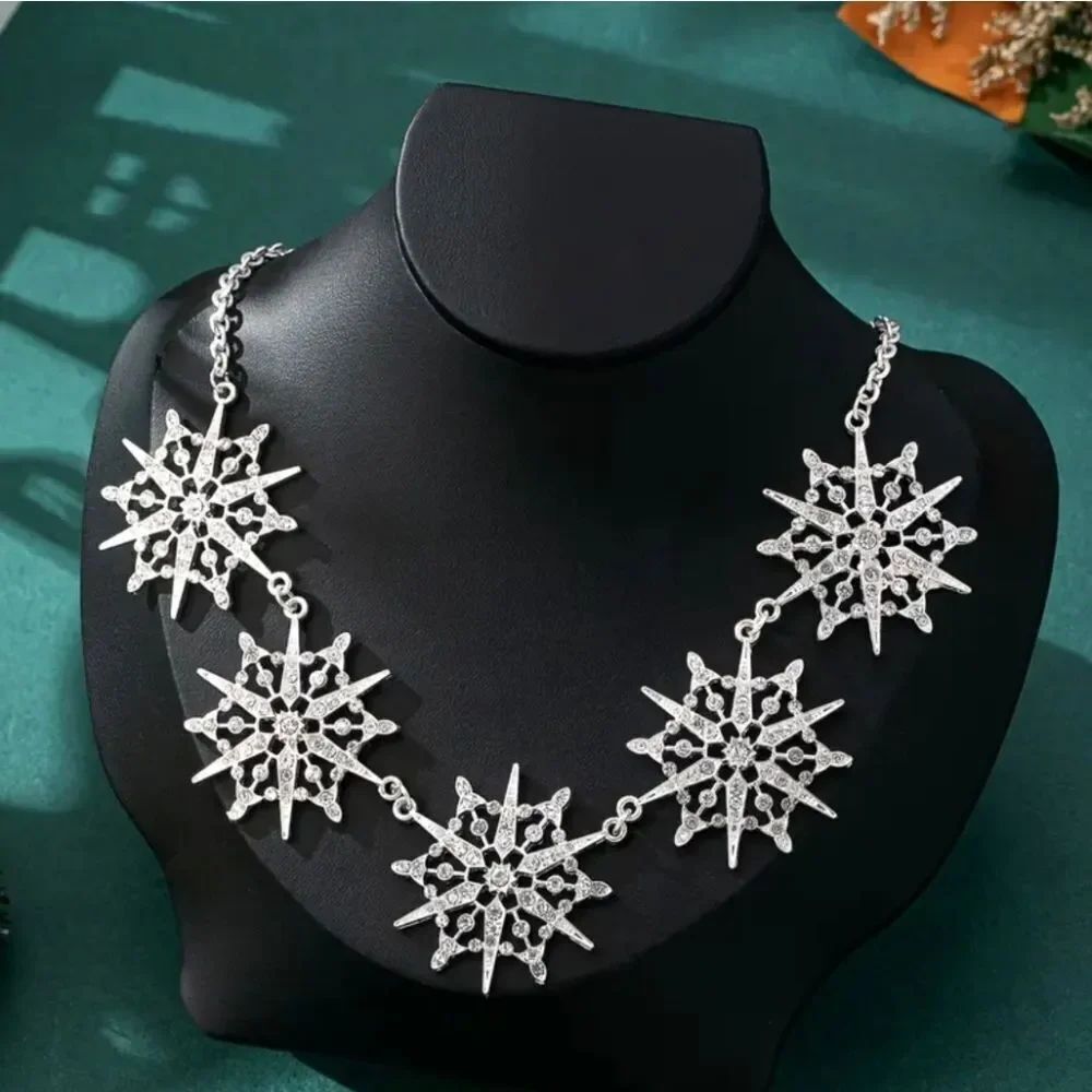 Snowflake Rhinestone Necklace